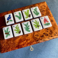 Tuiles de Mahjong américaines Wildwood en acrylique, motif papillon bleu, écologiques et durables, avec tapis de Mahjong assorti – En stock, vente chaude
