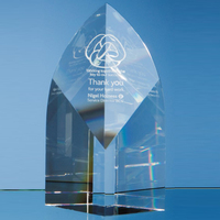 Trophée en cristal en forme de tour effilée pour les récompenses prestigieuses