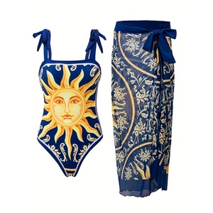 Maillots de bain de luxe 3D personnalisés Floerns pour femmes, ensemble bikini 2 pièces avec bretelles halter et string, appliques triangulaires texturées en cristal - Product Image 1