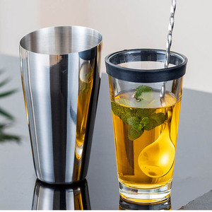 Ventes d'usine Coupe design de luxe Cocktails faits <span class=keywords><strong>maison</strong></span> Martins Boston <span class=keywords><strong>Shaker</strong></span> à cocktail Verre transparent - Product Image 1