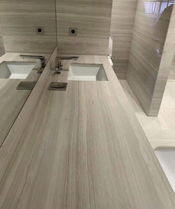 Plans de travail en marbre d'Athènes Serpeggiante, dalles de marbre naturel à grain blanc boisé - Product Image 4