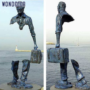 Estatua de Metal de Alta Calidad, Escultura de Bronce de <span class=keywords><strong>Bruno</strong></span> de Tamaño Real con Maletín - Product Image 2