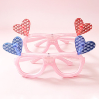 Lunettes LED en forme de cœur, jouet pour fête, idéal pour les festivals et les soirées dansantes