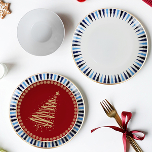 <span class=keywords><strong>Service</strong></span> de table en <span class=keywords><strong>porcelaine</strong></span> fine avec rebord doré motif rennes de Noël, assiettes en <span class=keywords><strong>porcelaine</strong></span> pour fêtes de fin d'année, hôtels et restaurants - Product Image 4