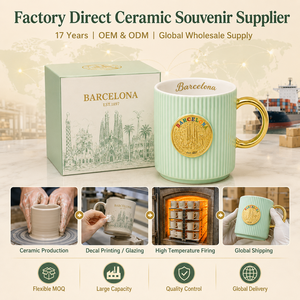 Taza de Café de Cerámica de Recuerdo de <span class=keywords><strong>Barcelona</strong></span>, España, Diseño Sagrada Fامília con Insignia Metálica, para Venta al por Mayor OEM de Porcelana Nueva - Product Image 6