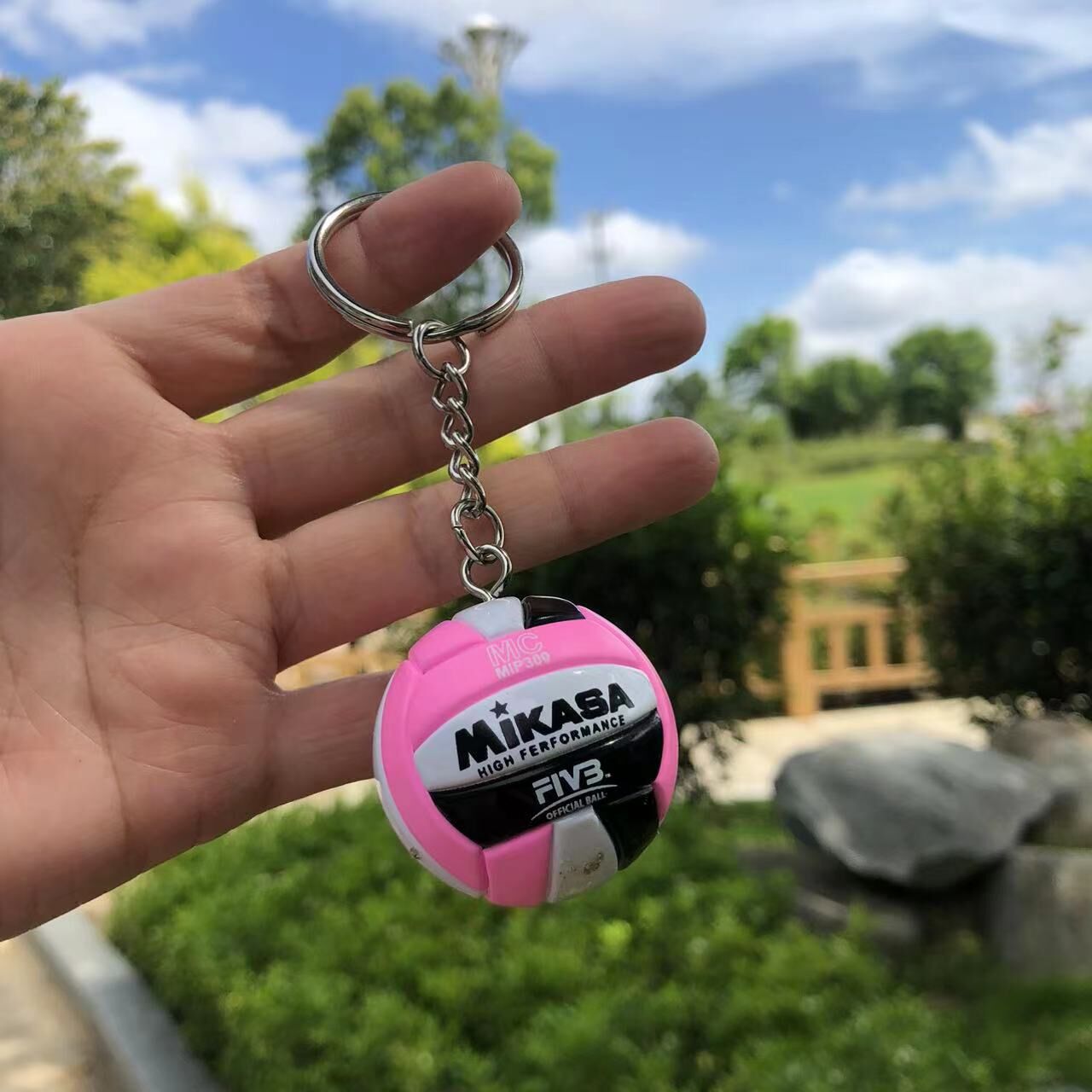 Mikas Volleyball Pink