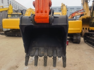Excavadora Usada de Alto Rendimiento Doosan DX340 en Excelentes Condiciones, Fabricada en Corea del Sur - Product Image 5
