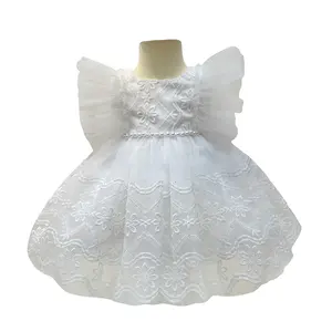 Vendita calda neonato bambina maniche a sbuffo per bambini vestito da festa battesimo bianco per bambini vestito da compleanno