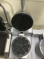 Vente chaude prix d'usine machine à rouleaux de poulet à la crème glacée, machine à gaufres, gaufrier à double extrémité, machine à collation électrique