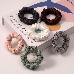 Hete Aanbiedingen OEM/ODM Groothandelsprijs Zware Kwaliteit Natuurlijke Zijden Haarbandjes Moerbeizijden Scrunchies Set Op Maat Gemaakte Zijden Haarbandjes - Product Image 3