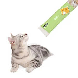 Commercio all'ingrosso Cat Stick Snack liquido sano cibo umido per gatti Snack per gatti