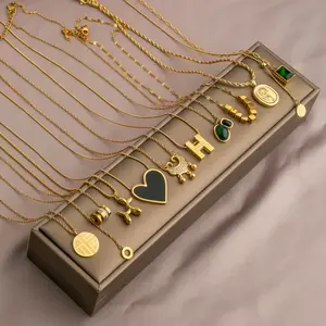 Modische wasserdichte Erklärung 18K vergoldeter Titan-Stahl-Neblungs-Halsband aus Edelstahl klobige Halskette für Damen