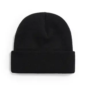 Oem Logo personalizzato di alta qualità Unisex acrilico Jacquard berretto invernale protezione Pullover cappello caldo teschio lavorato a maglia sport sci Beanie