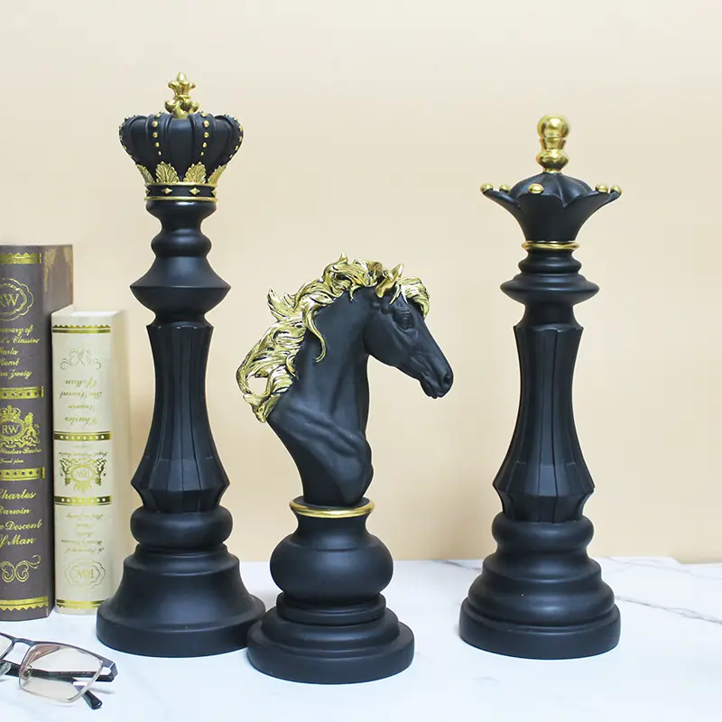 Juego de ajedrez de resina para decoración del hogar, conjunto de Ajedrez de artesanía moderna de lujo, adorno grande de resina fundido para sala de estar