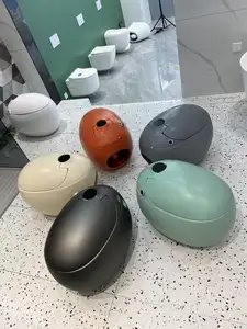 Nuevo estilo de diseño Wc Set Baño WC de lujo Inodoro inteligente con tanque de agua incorporado Inodoro inteligente con forma de huevo