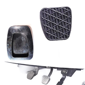 แผ่นรองแป้นคลัตช์และเบรกของเมอร์เซเดส-เบนซ์ 2012910282 อะไหล่ทดแทนยาง - Product Image 1