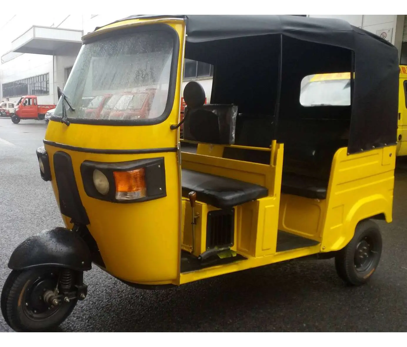 150CC tuk tuk passenger bajaj