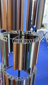 Barres <span class=keywords><strong>d</strong></span>écoratives en <span class=keywords><strong>aluminium</strong></span> de nouvelle génération pour vitrage isolant de fenêtres, structure creuse, barre géorgienne intérieure - Product Image 2