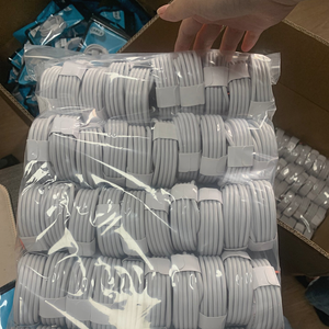 สาย USB C to 8 Pin แบบ TPE รองรับ PD ชาร์จเร็ว ถ่ายโอนข้อมูล สำหรับ iPhone 8 X 11 12 13 14 Pro Max iPad ความยาว 1M 1.5M 2M 3M รับผลิตแบบ OEM ODM ขายส่ง - Product Image 3