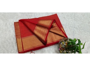Maheshwari Small Checks Traditional <b>Red</b> <b>Silk</b> Saree with Golden Checks Border Elegant Handwoven Wedding Festive Party Wear - Product Image 5