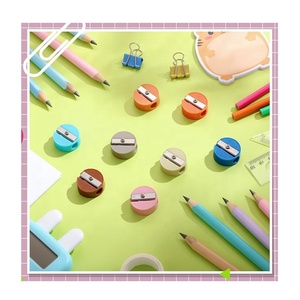 Đầy Màu Sắc Mini Cầm Tay Nhựa Bút Chì Mài Túi Có Kích Thước Tròn Mài Cho Trẻ Em Lớp Học Giải Thưởng Và Ủng Hộ Đảng - Product Image 3