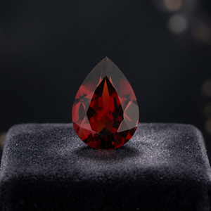 Gema de Calidad de 2.00 Quilates, Corte Pera 7x9mm, Almandina Natural/Garnet Rojo Zambiano, Certificado IGI, Precio de Fábrica al Por Mayor |   Zambiano - Product Image 3