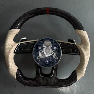 Volant de direction en cuir perforé en fibre de carbone de haute qualité et de fabrication raffinée pour <span class=keywords><strong>Audi</strong></span> S3 8V S4 S5 B9 RS3 RS4 RS5 - Product Image 6