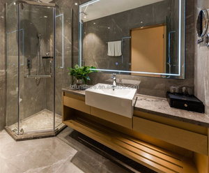 Ensemble complet de mobilier de chambre pour hôtel 3 étoiles : Lit en bois avec tables de chevet, tête de lit, armoire et table d'appoint - Product Image 5