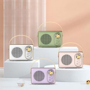Haut-parleur Bluetooth rétro portable |   Son haute fidélité et design classique |   Idéal pour une utilisation à la maison et en extérieur - Product Image 2