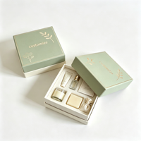 Boîte de luxe personnalisée avec couvercle rigide et base, vert sauge, dorure à chaud, avec insert en mousse pour bougies, savons, parfums, soins de la peau, cadeaux, vente en gros