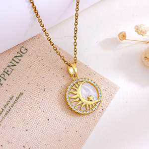 Collana Celeste all'Ingrosso 2026 da <span class=keywords><strong>Donna</strong></span> con Ciondoli Luna, Pianeti e Conchiglie, Gioielli alla Moda in Acciaio Inossidabile Anti-Appannamento - Product Image 1