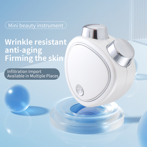 Appareil de beauté à micro-courant à usage domestique Tonification du visage Machine de serrage de la peau avec marque privée OEM ODM Support fournisseur - Product Image 4