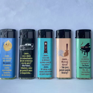 Briquet électro rechargeable résistant aux enfants en gros d'usine pour <span class=keywords><strong>cigarette</strong></span> pour camping en plastique - Product Image 1