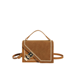 Sac bandoulière carré en cuir de luxe tendance 2026, sac à l'épaule pour femme avec fermoir. - Product Image 6