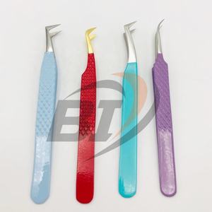 Pinzas de extensión de pestañas de acero inoxidable de grado profesional personalizadas al por mayor agarre fuerte sostenible punta puntiaguda recubierta de color - Product Image 4