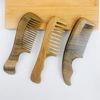 Peigne à barbe en bois à dents larges, portable et écologique, avec longue poignée, pour le soin de la barbe, marque privée de fabrication chinoise