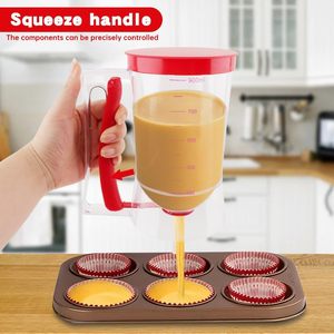 Distributeur de pâte à crêpes, cupcakes et gaufres en plastique – Accessoires de cuisine et outils de pâtisserie pour une vie plus facile - Product Image 6