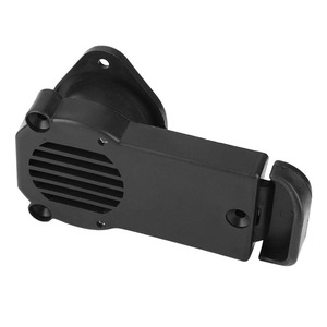 Válvula de descarga de agua automática de plástico extraíble Longcheng para embarcaciones inflables y accesorios de pesca - Product Image 2