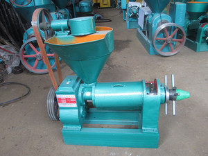 Vente chaude Presse <span class=keywords><strong>à</strong></span> <span class=keywords><strong>huile</strong></span> automatique de haute qualité <span class=keywords><strong>à</strong></span> froid et <span class=keywords><strong>à</strong></span> chaud Machine <span class=keywords><strong>à</strong></span> presser l'<span class=keywords><strong>huile</strong></span> de soja et <span class=keywords><strong>d</strong></span>'<span class=keywords><strong>olive</strong></span> utilisée pour le <span class=keywords><strong>moulin</strong></span> <span class=keywords><strong>à</strong></span> <span class=keywords><strong>huile</strong></span> comestible avancé direct pour les graines de thé - Product Image 4