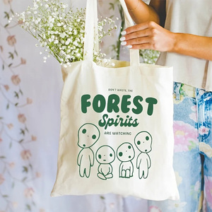 Bolso de hombro de lona personalizado con patrón de espíritu del bosque Kodama para viaje, bolso de compras reutilizable para mujer con personalizado - Product Image 4