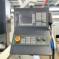 Prix usine Mini centre d'usinage vertical XH7136 Mini fraiseuse CNC Centre d'usinage 5 axes