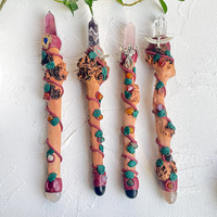 Bâtonnets en bois en gros, baguette en quartz rose naturel clair, pointes d'améthyste, pierre brute de guérison pour ornements
