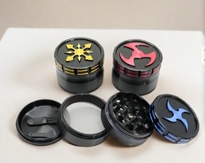 Moulin à épices en métal moderne personnalisé en gros, broyeur à herbes en aluminium à 4 couches de 63 mm - Product Image 1