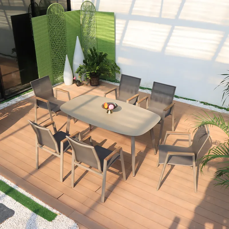 Avrupa tarzı lüks bahçe mobilyaları setleri Modern veranda açık alüminyum yemek masası seti 6 koltuklu