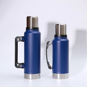 Bouteille isotherme à double paroi en acier inoxydable 1,0 L, 1,4 L, 1,9 L avec poignée pour voyage et extérieur - Product Image 6
