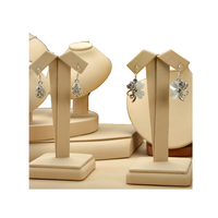 Ensemble de présentoirs à bijoux en gros – Présentoirs ajustables pour bagues, boucles d'oreilles et colliers pour vitrine de boutique