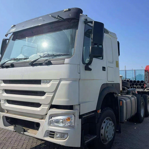 Camion tracteur Howo 6X4 d'occasion fiable avec garantie <span class=keywords><strong>pour</strong></span> le transport de conteneurs portuaires et l'exploitation minière en Afrique - Product Image 1