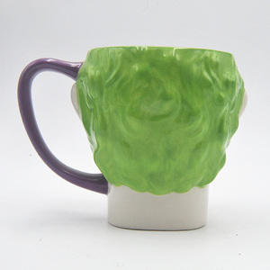 Halloween Horror Comics Green Hair the Joker Evil Smile 3D Taza de cerámica esculpida taza Joker cara forma café tazas de cerámica - Product Image 4