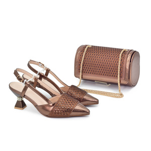 Nouvel ensemble sac et chaussures pour femmes africaines, magnifique, avec pierres, talons italiens assortis pour soirées - Product Image 4