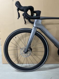 R10pro-disc (sport) 22 Velocidades 700C Bicicleta de Carretera de Fibra de Carbono Completa con Frenos de Disco para Adultos R10pro-disc (sport)-RS-22S Profesional - Product Image 5
